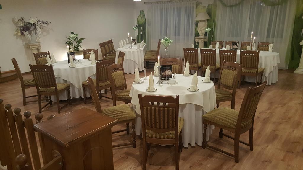 טארנאו Hotel Bristol מראה חיצוני תמונה